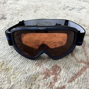 Children’s Skiing Goggles